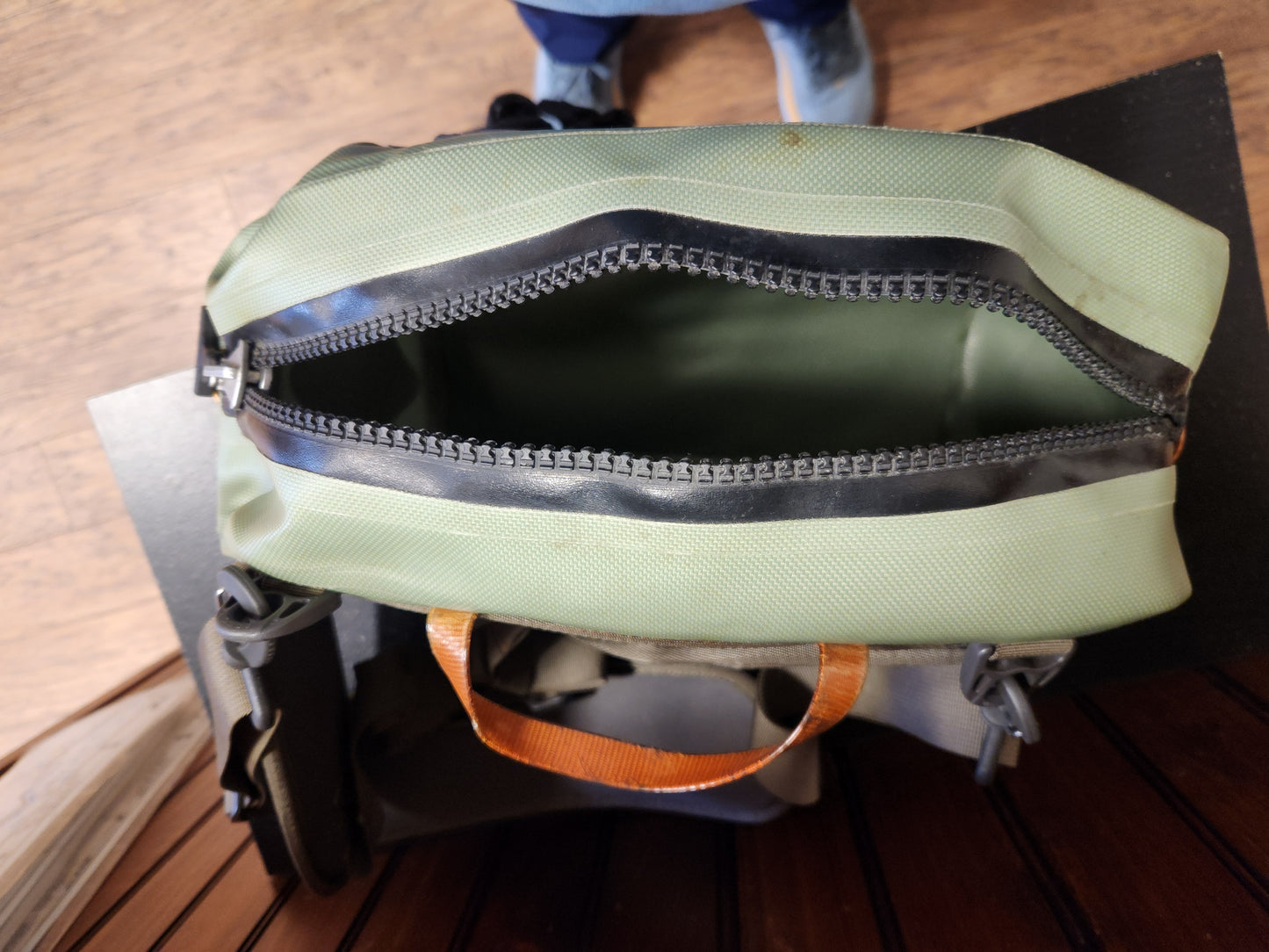 Fishpond Thunderhead Submersible Lumbar Pack, Pre-Owned