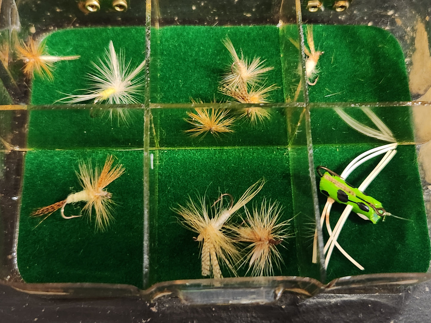 Cortland Unbrekable Fly Box with Flies