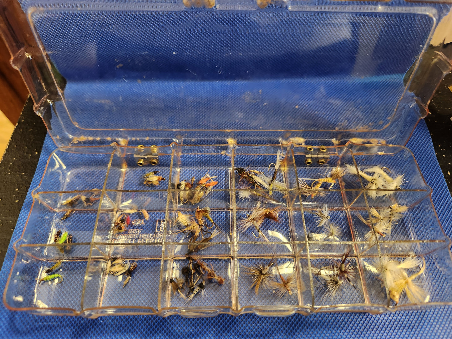 Dewitt Unbrekable Fly Box with Flies 63 flies